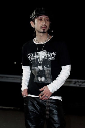 Done Graphic Slim Fit Tee