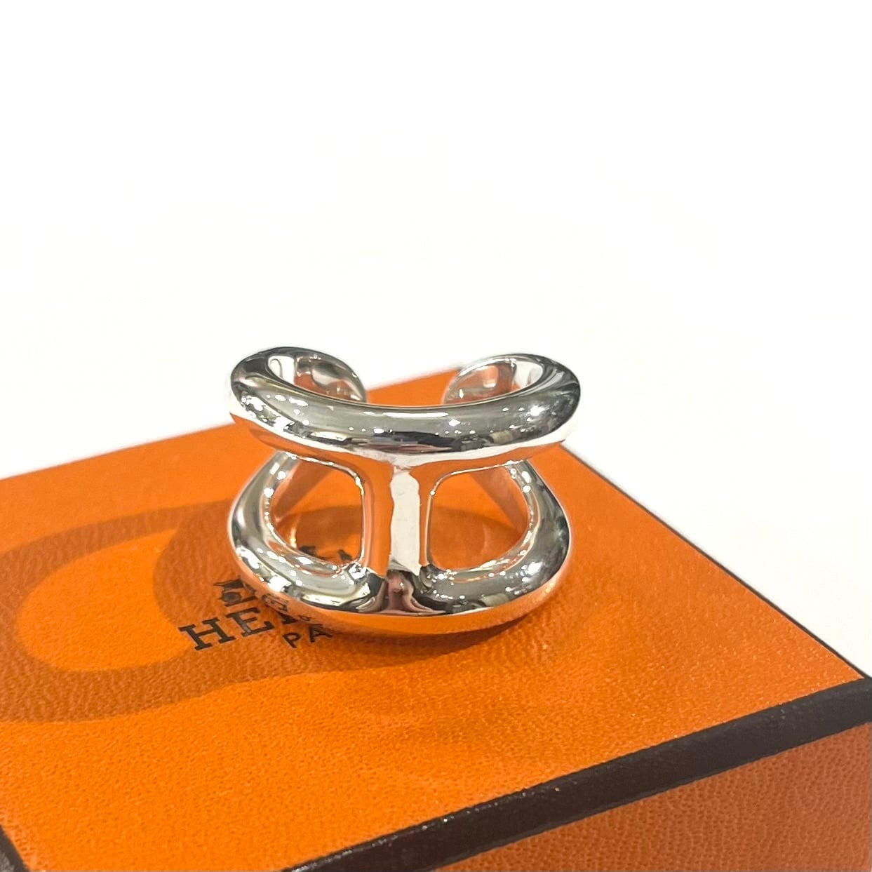 希少【HERMÈS】【約17号57】2504指輪ブランド オスモズGMリング