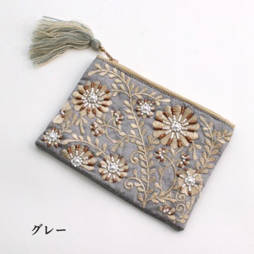 ポーチ かわいい ビーズ刺繍 ２カラー 花柄 アクセサリーケース 小物