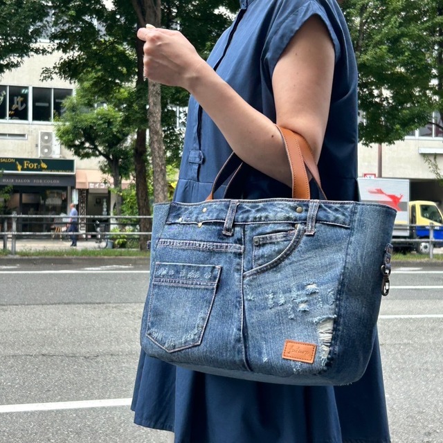 ＊デニムリメイクバッグ＊Chez Denim シェデニム 天マチ付き ハンドバッグ Mサイズ ④