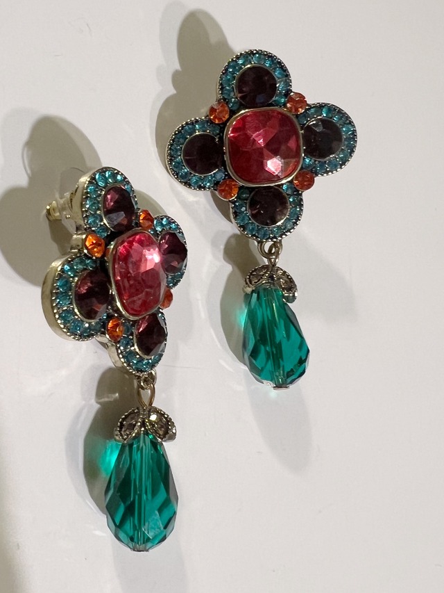 Dead stock bijou pierced earrings