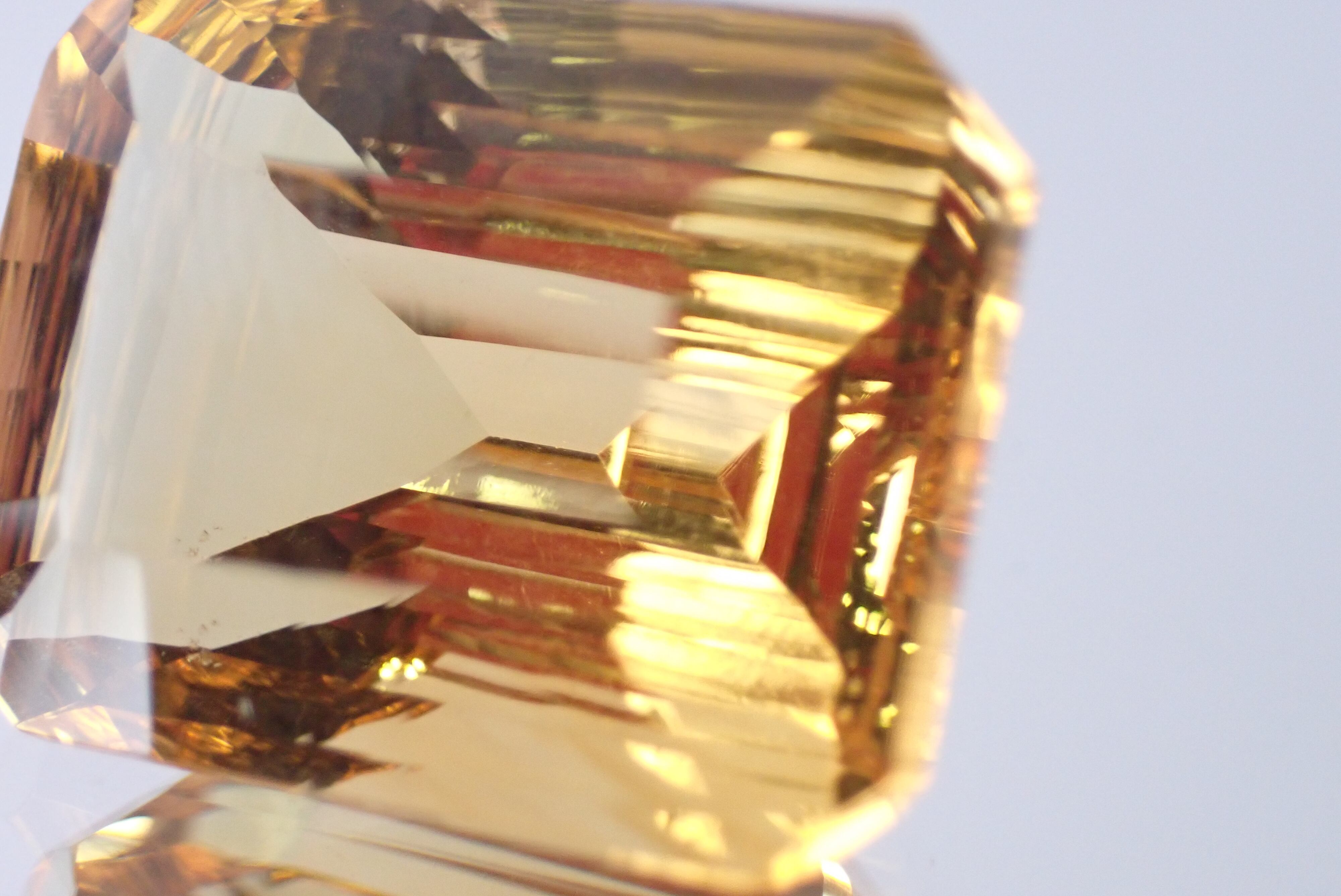 シトリン(コンケーブカット) 11.35ct [C5‐405] | differencee(ディファ