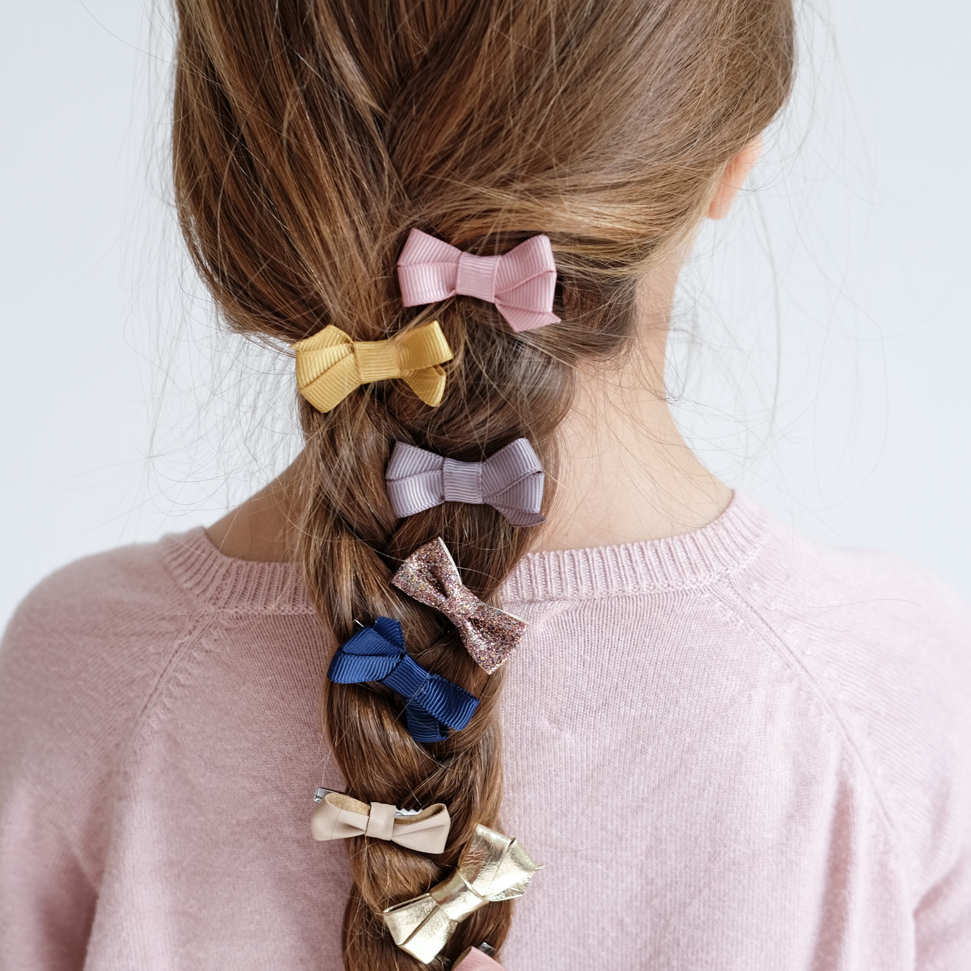 MAGGIE BOWS_602029 63