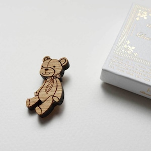 furry bear / くまのぬいぐるみ（Brooch）