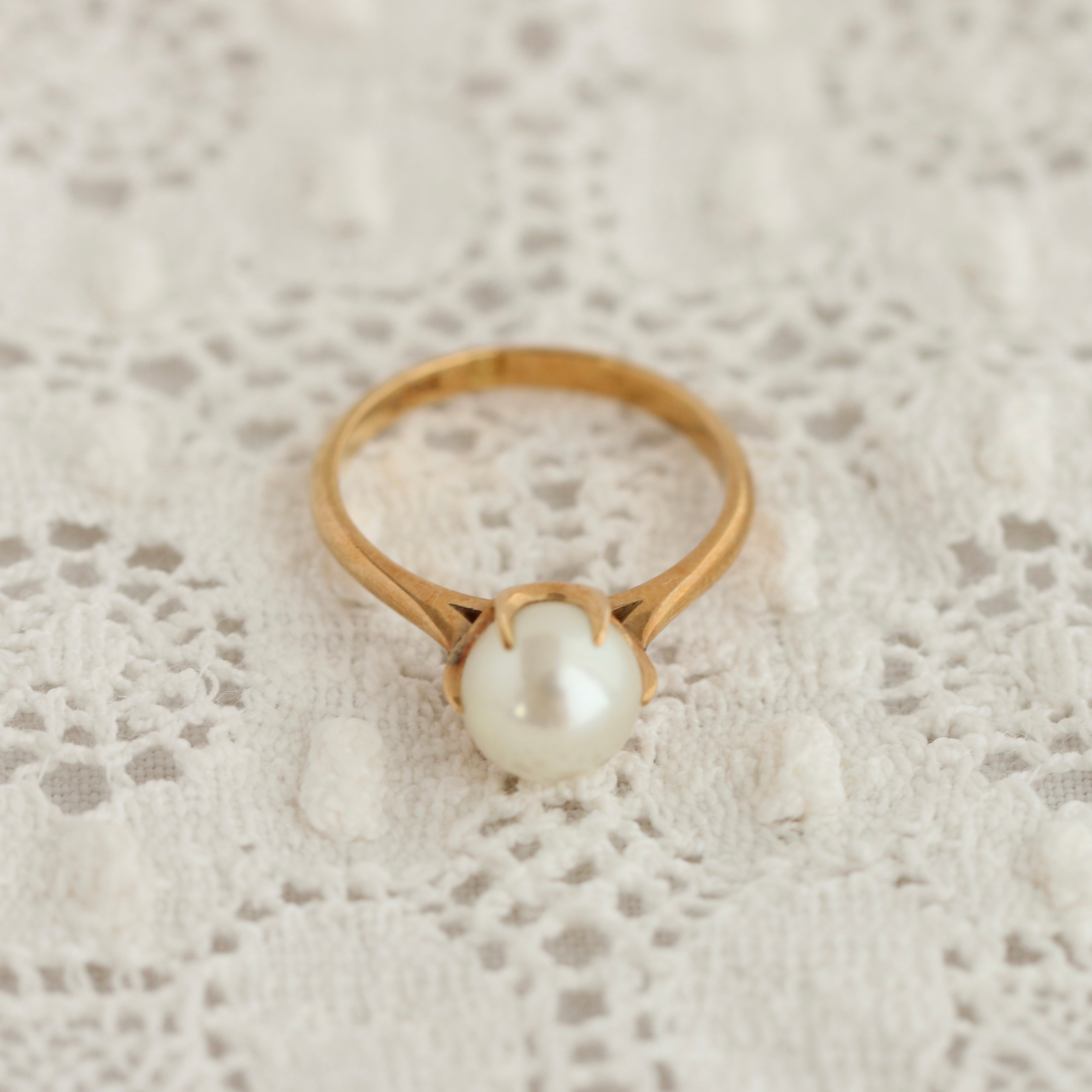 真珠の指輪 K18ゴールド真珠とルビー❗️-