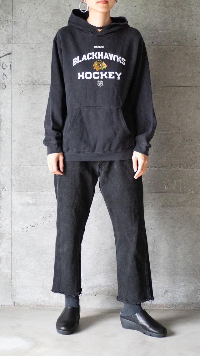 "Reebok" used Chicago Blackhawks hoodie
