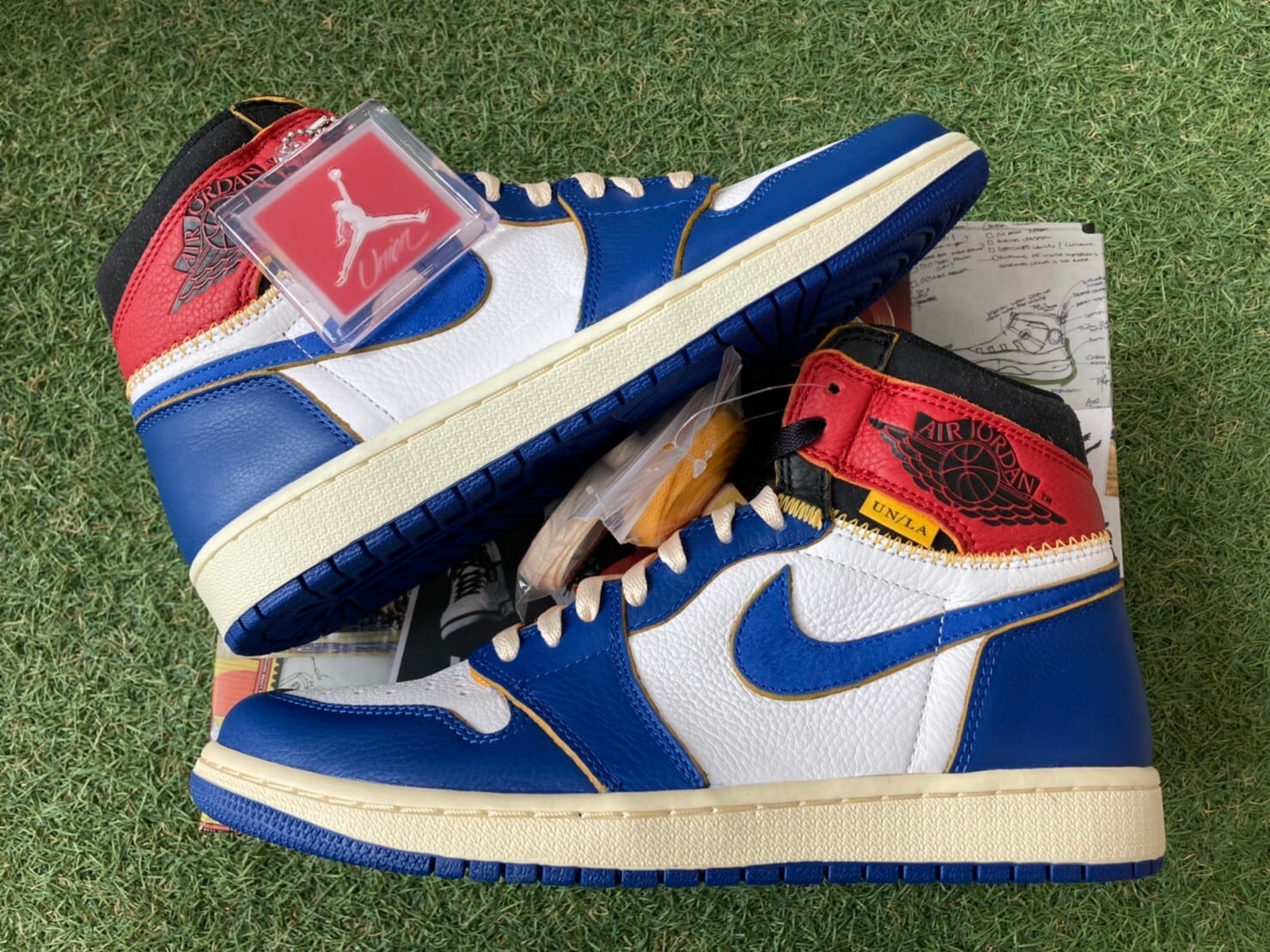 NIKE × UNION AIR JORDAN 1 RETRO HIGH NRG /UN BLUE TOE BV1300-146