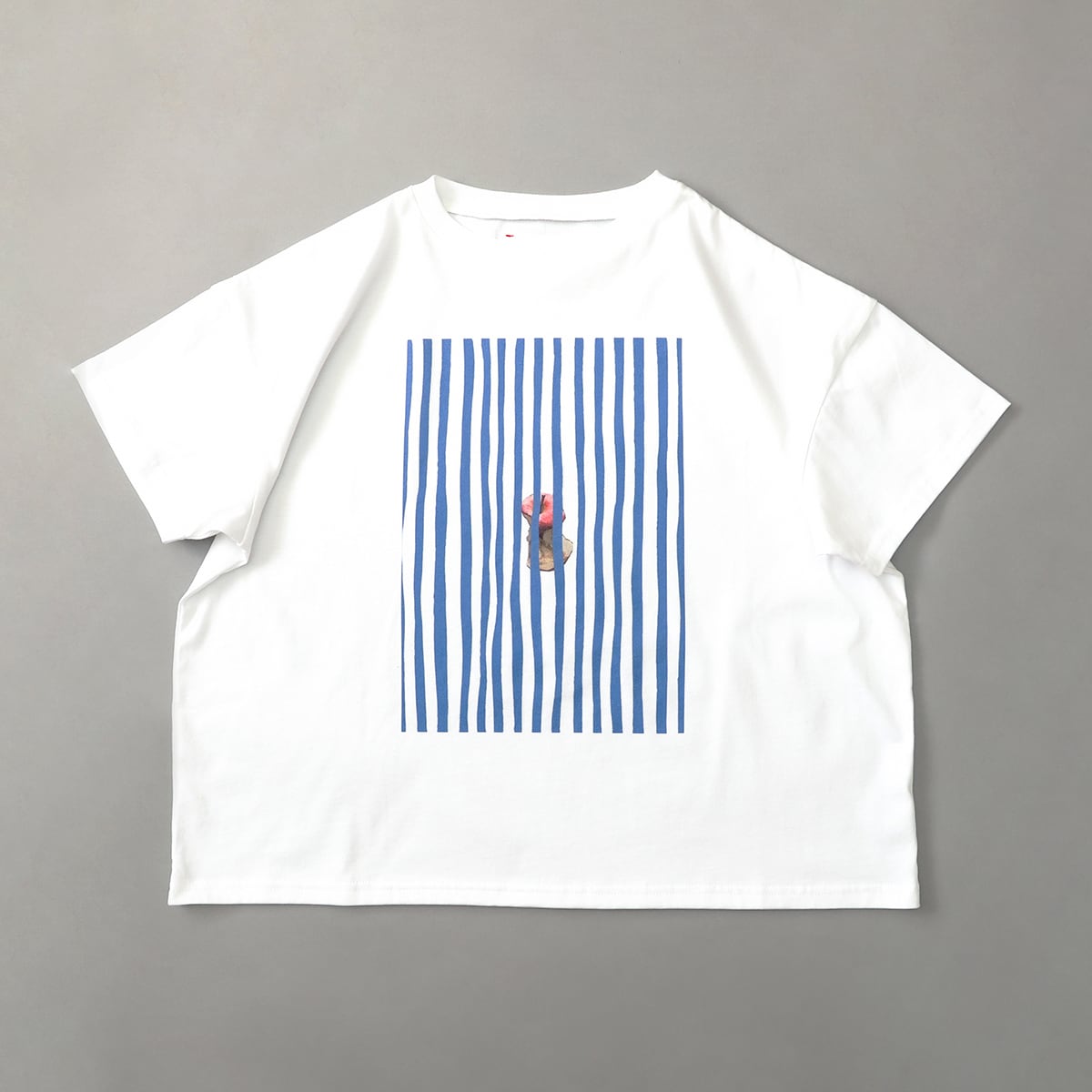 Apple T adult F / White