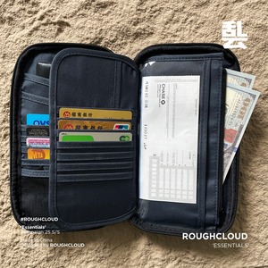 ROUGHCLOUD 多機能RFID パスポート収納ケース