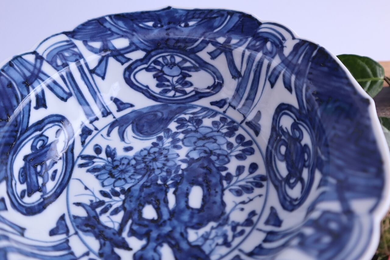 中国　明時代　染付鉢　芙蓉手　送料込み0516 中国 古染付 芙蓉手兜鉢【A】 虫 - ANTIQUE belle WEB SHOP