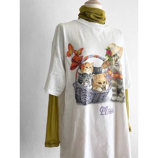 Kittens in a Basket T-Shirt / Double Side Print