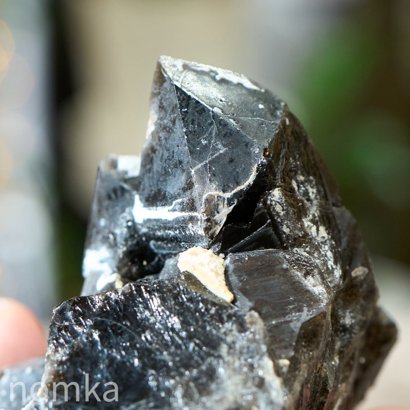 【天然の証、漆黒の守護石】中国産 モリオン(黒水晶)クラスター 130g ngem-0099