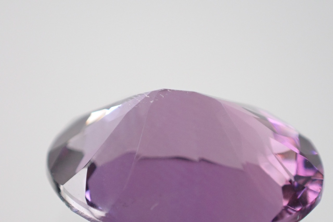 アメジスト(コンケーブカット)　3.89ct　[C12-298]
