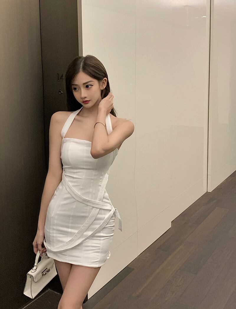 ドレス ホワイトショートスカート サマーホルター 夏物 ヨーロピアン ブラックストロベリース10275708005