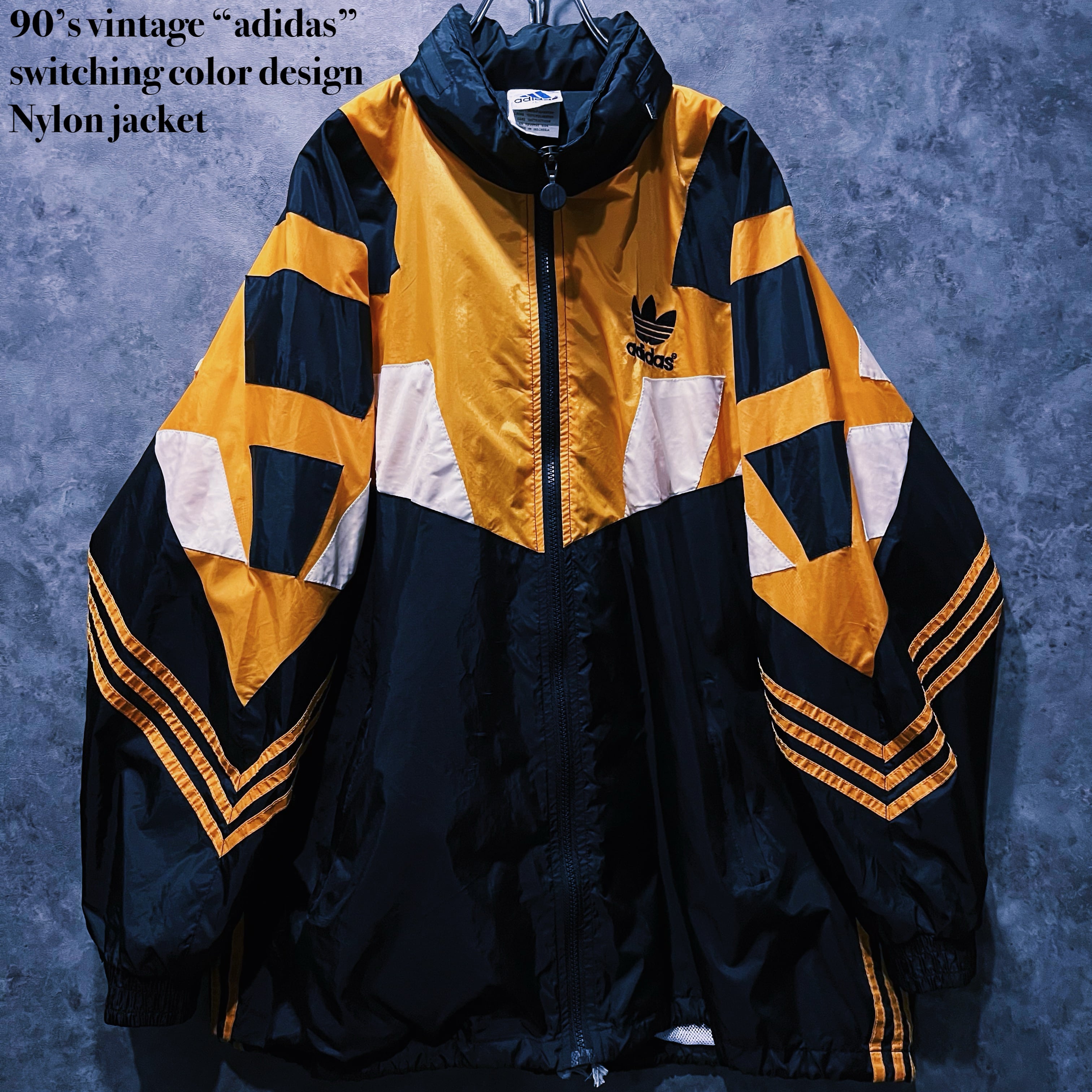 【doppio】90’s vintage “adidas” switching color design Nylon jacket