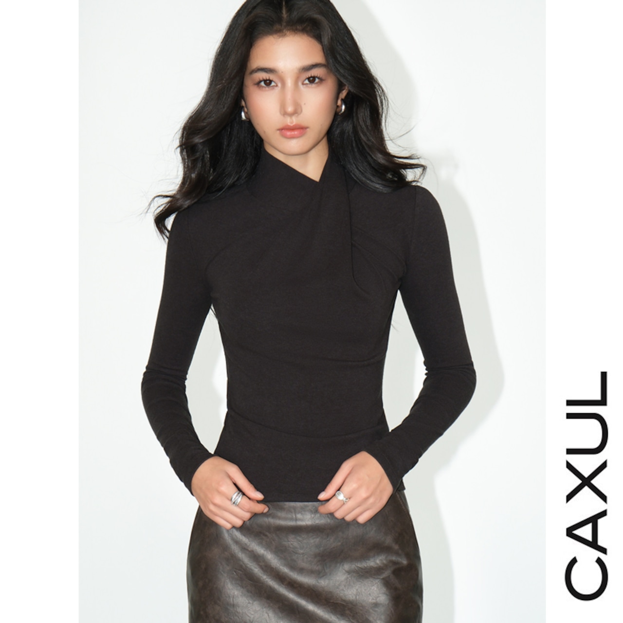 Cross Drape Half High Neck Tee/3color