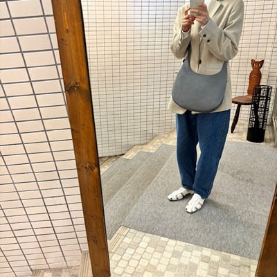 再入荷　B.stuff　大人気　被せシンプルショルダー
