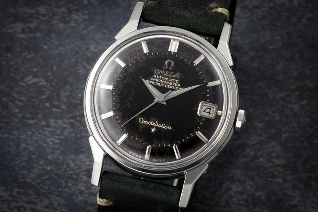 オメガ　コンステレーション　亀の甲黒文字盤　クロノメーター　デイト　1967～69年製　5621