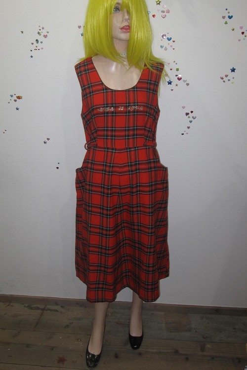 NETSU − Red Plaid Glitter Text Maxi Dress