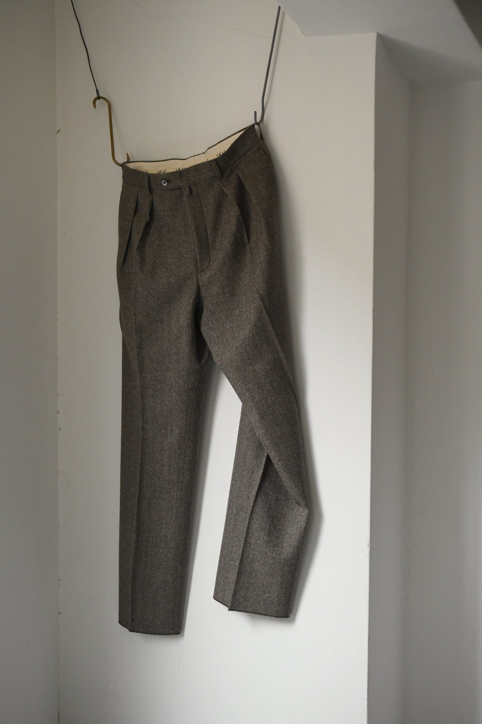 NEAT / Wool Herringbone Wide (BROWN × WHITE) | nariwai