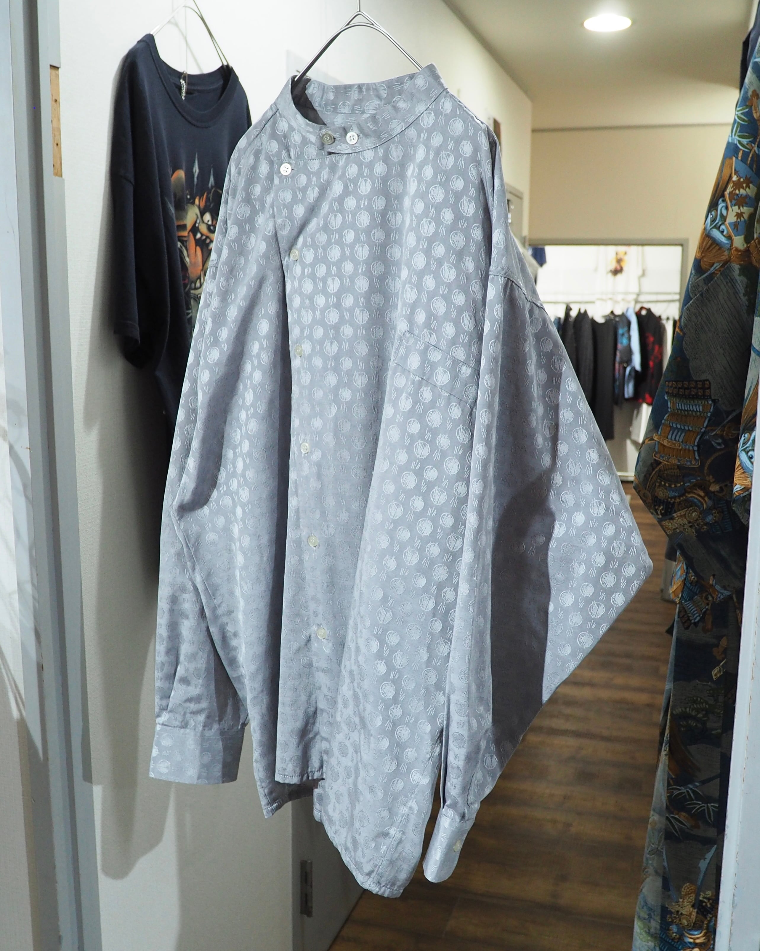 Dot Embroidery × Oblique Deformation vintage Over silhouette Shirt