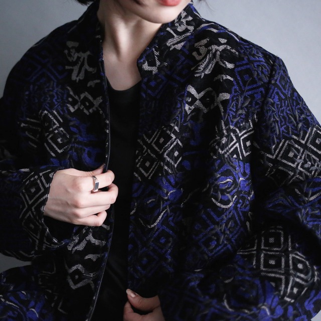 "black × blue × gray" box silhouette mao-collar zip-up jacket