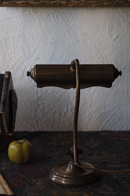 暖かな光 真鍮スタンドランプ-antique brass table lamp