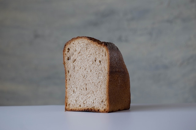 ルヴァンの食パン（1/2斤）