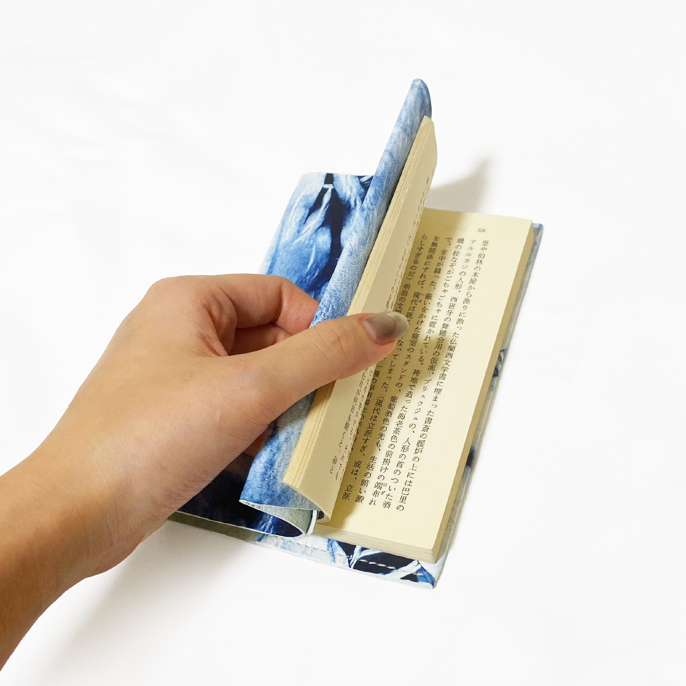 鹿革・藍染【ブックカバー】 | kagaribi