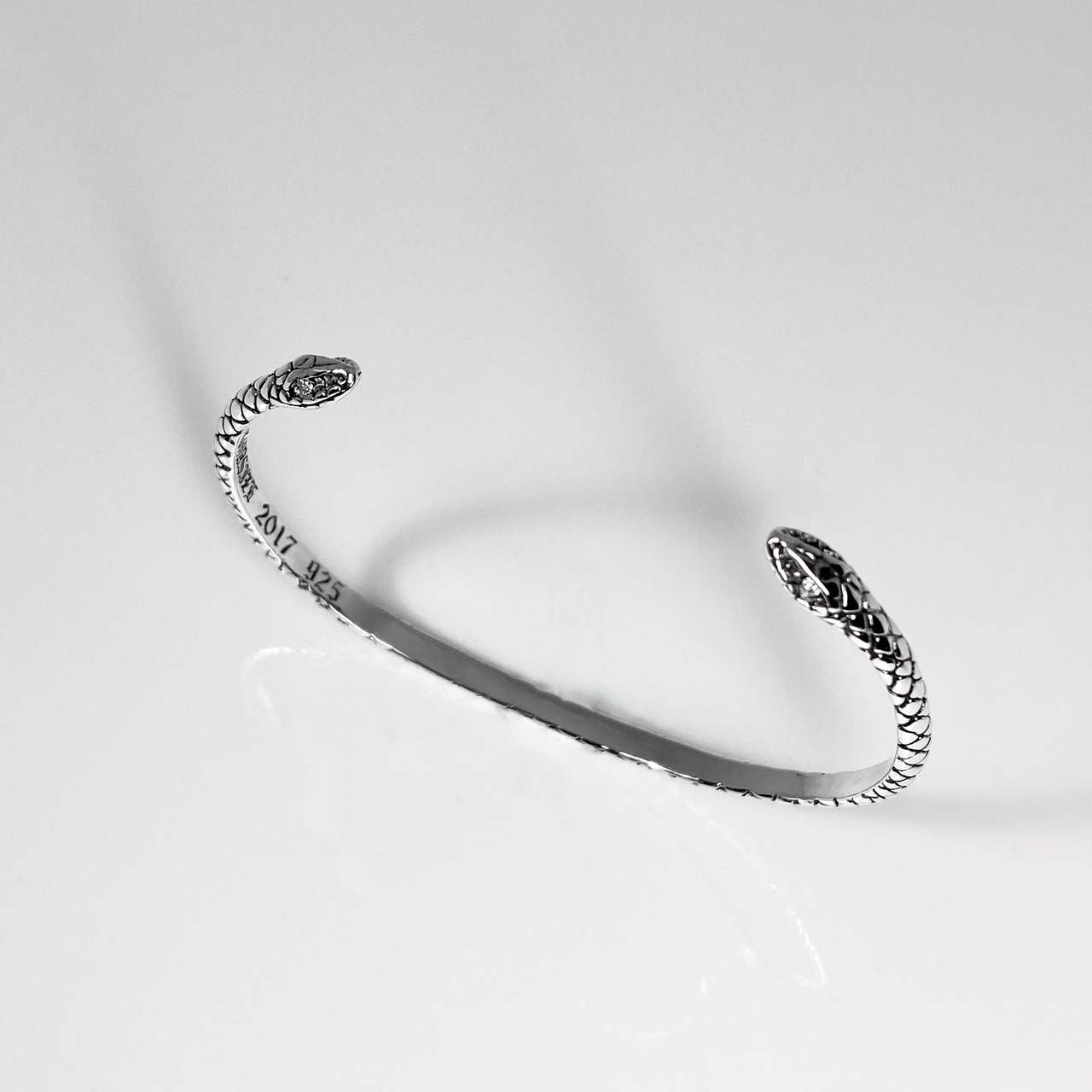 TWO HEADED SNAKE BANGLE BRACELET with DIAMONDS / スネークバングルダイヤモンドアイズ