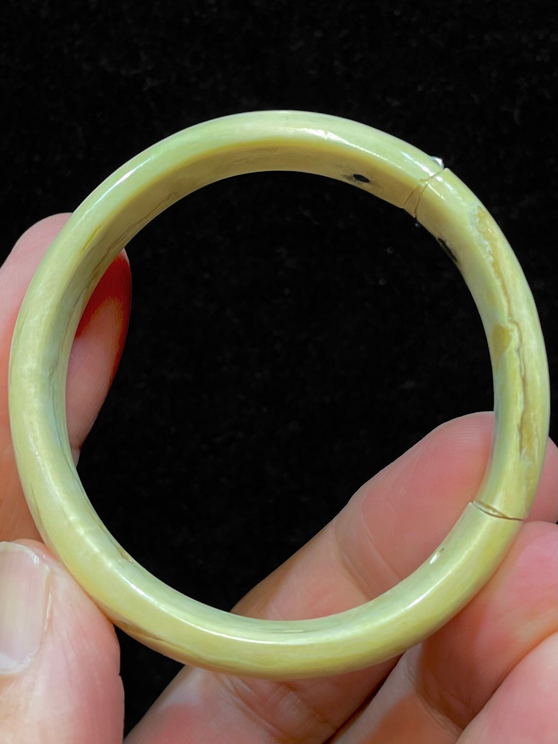 5) New!優しき護身・ホワイトウリ「トリトン」バングル(子供用SSサイズ)