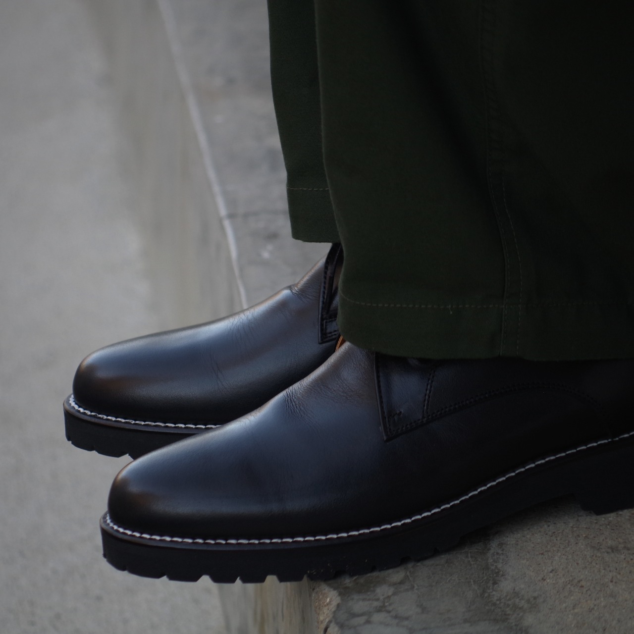 TOMOTAKA  Black French Service Shoes