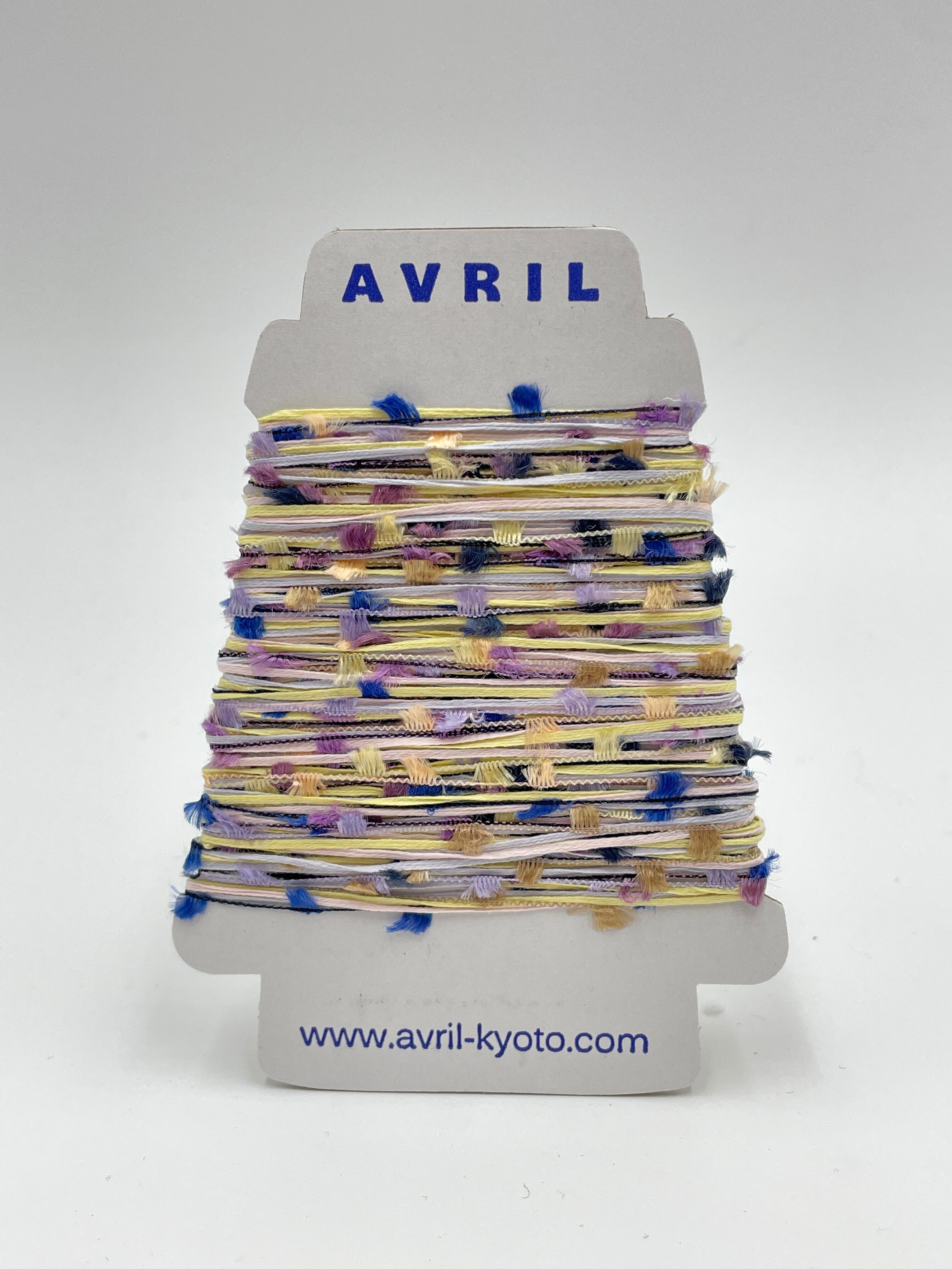 集めたくなる♬楽しい♬可愛い♡『ちょこっと巻きのファンシー糸』AVRILペラコーン164