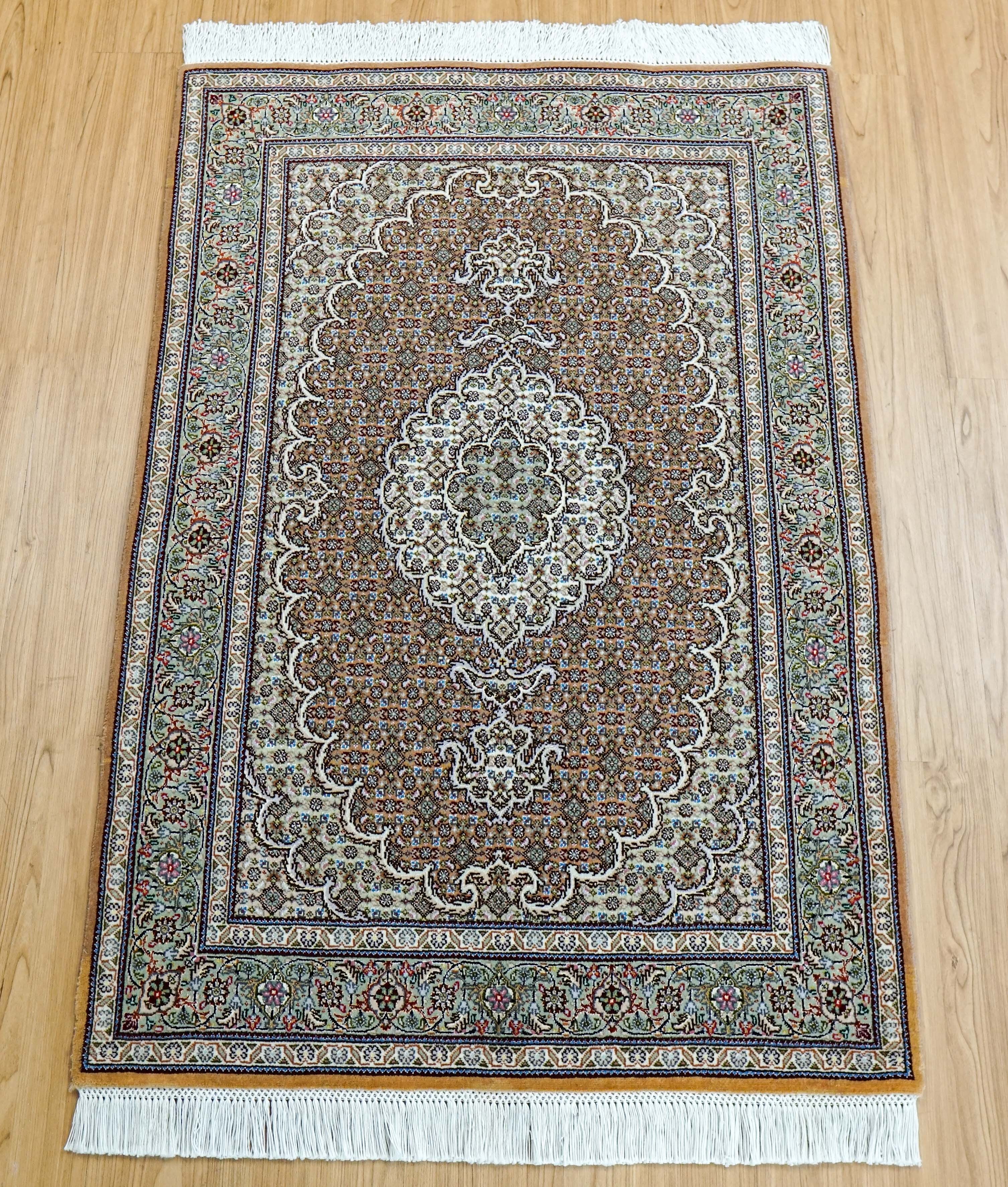 88×61cm ペルシャ手織り絨毯 タブリーズ産 50RAJ | Decorworks