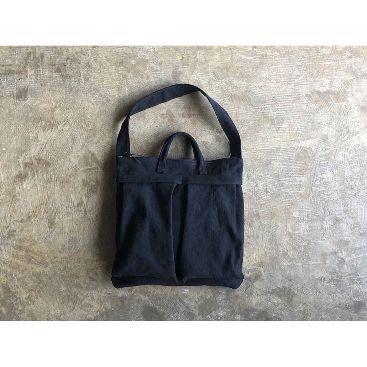 再入荷 SLOW(スロウ) Truck Helmet Bag | AUTHENTIC Life Store