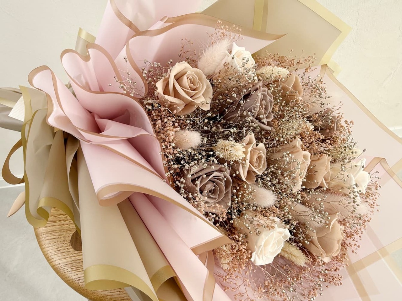 Hazel（ヘーゼル）｜プロポーズブーケ／12本のプリザーブドローズ ベージュ - 5