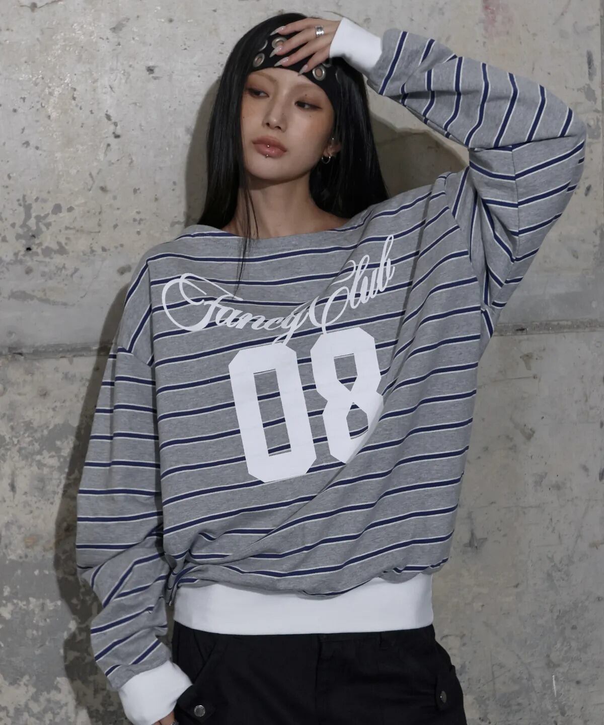 ☆LE SSERAFIM チェウォン 着用！！【FANCY CLUB】Stripe One Shoulder