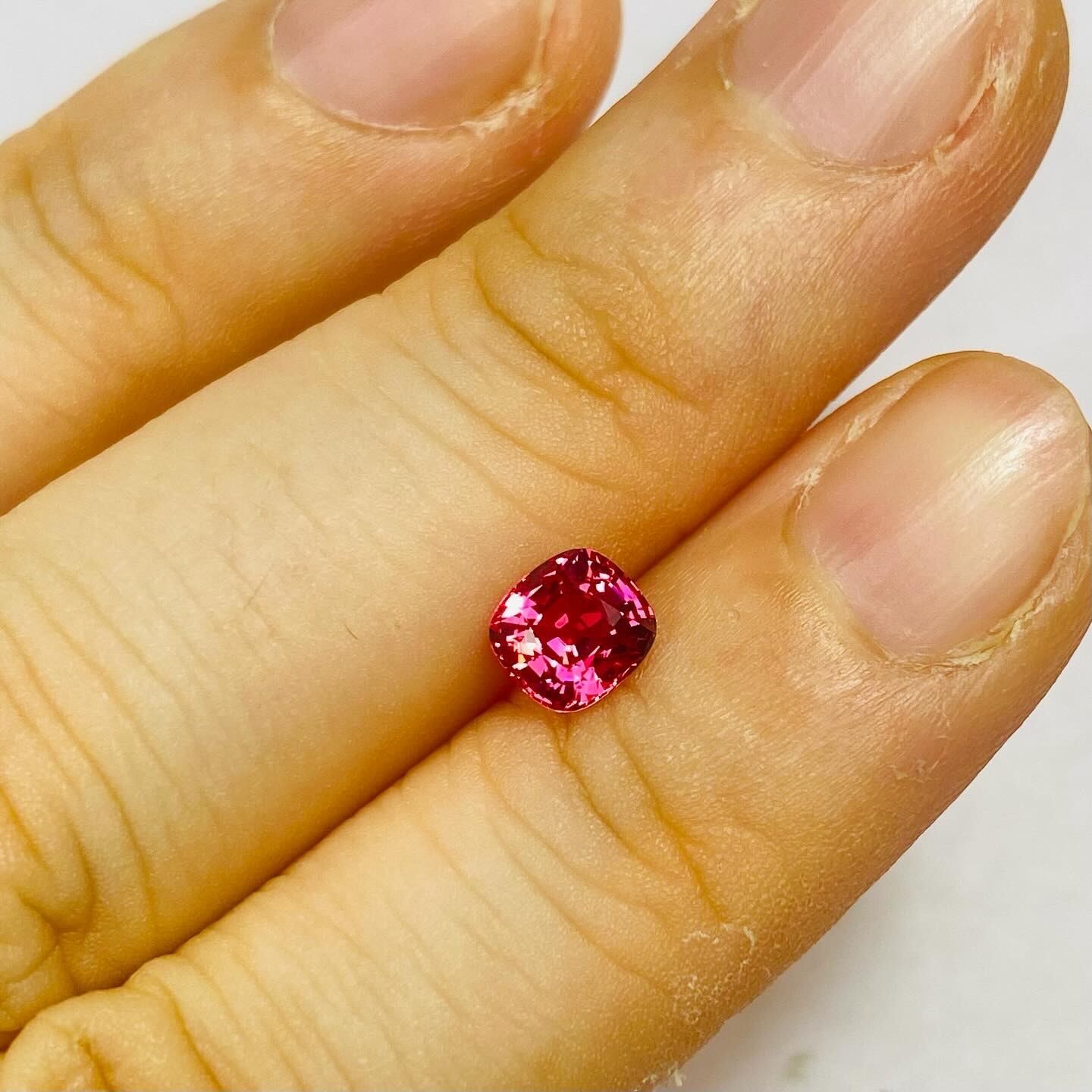 希少 ミャンマー産レッドスピネル