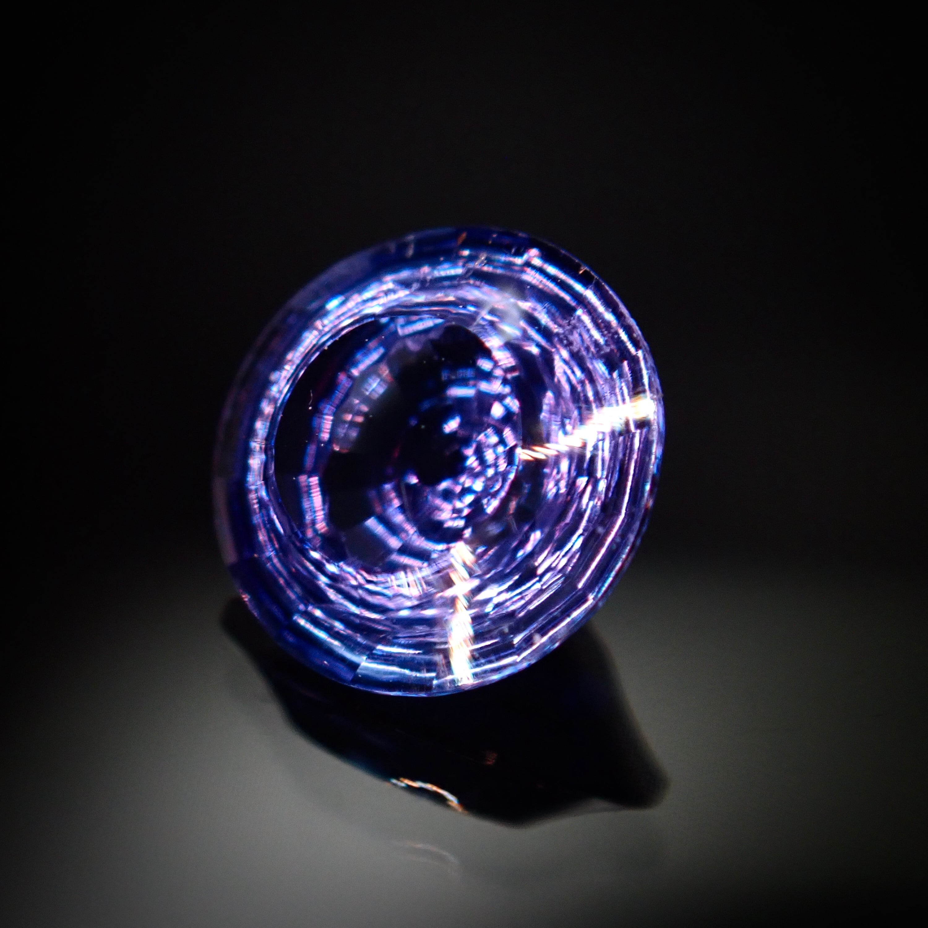 Radiant Kiriko Cut ”瞳”】妖艶な視線 0.57ct 天然 タンザナイト