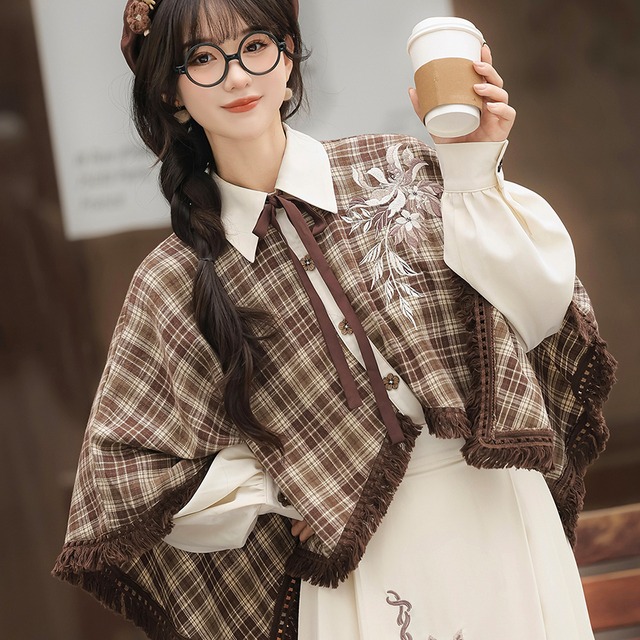 文学少女風 温もりケープ×刺繍スカート 異素材ミックス大人ガーリーセットアップ【2点セット】