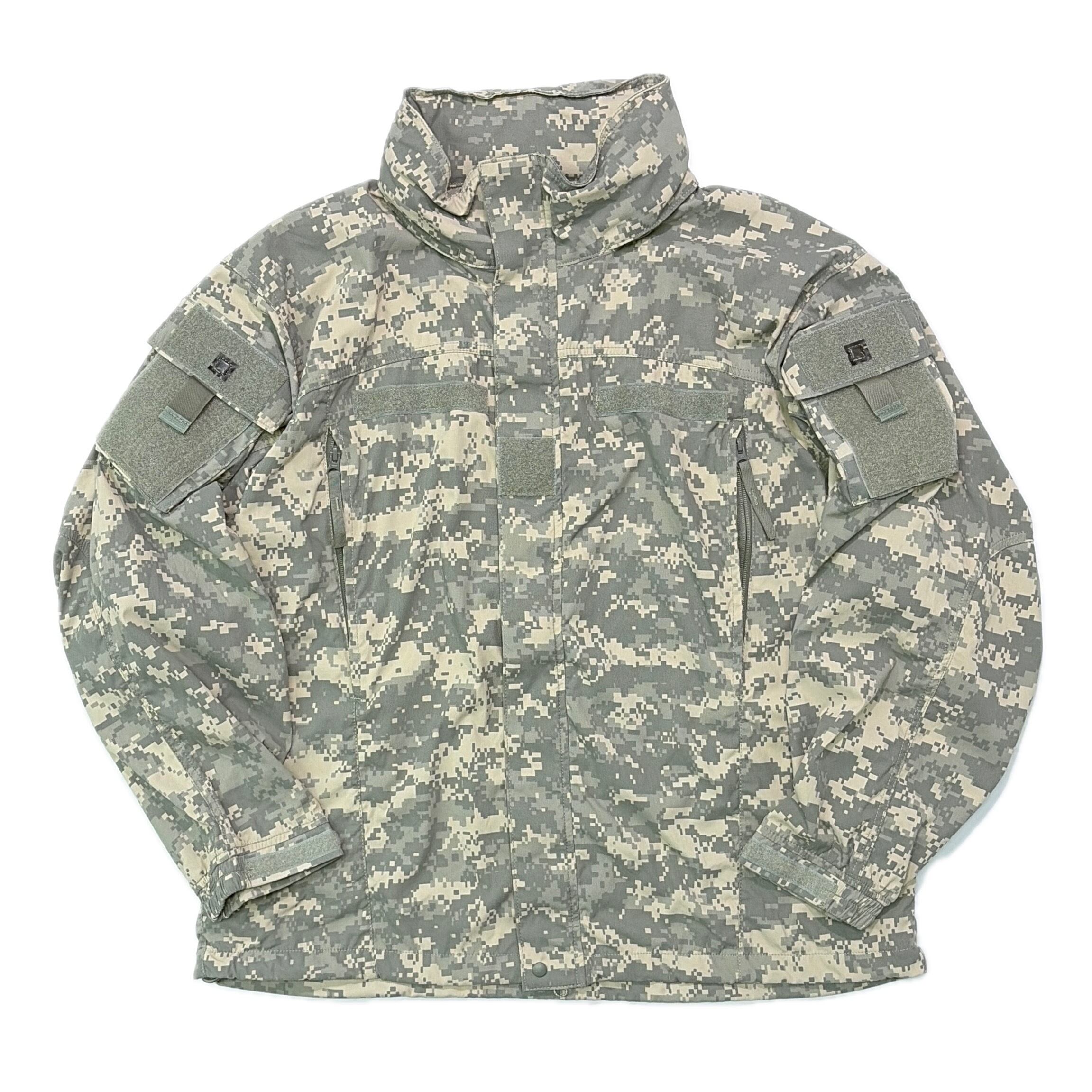 00s ECWCS GEN3 LEVEL5 ソフトシェルジャケット 00s US ARMY 米軍 ECWCS GEN3 LEVEL5 ソフトシェルジャケット UCP カモ