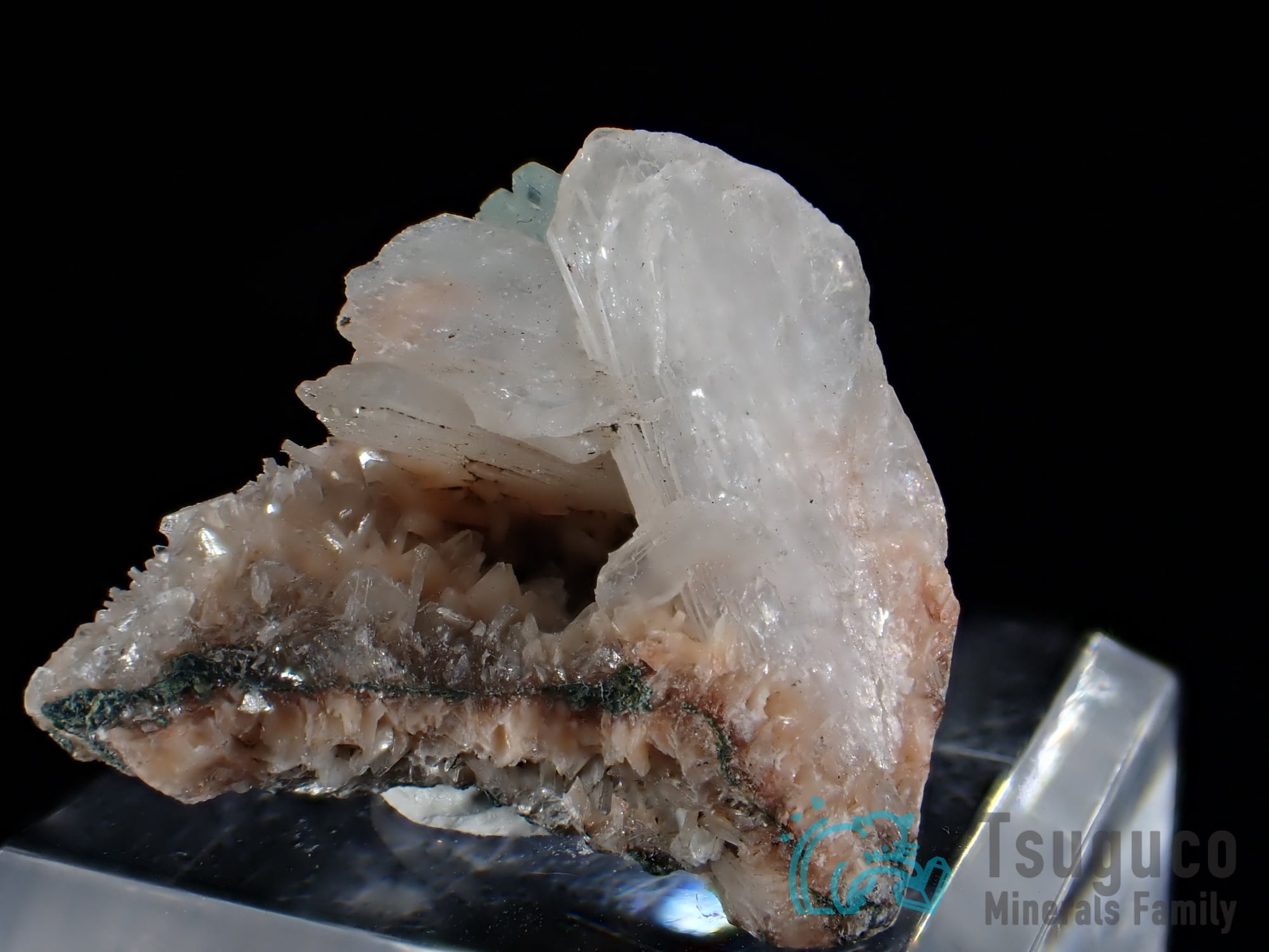 魚眼石　インド e6b2d06c486724960f3d04079e58a2