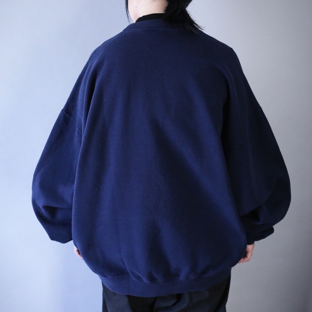 human weaving  illustration design XXL over silhouette sweat