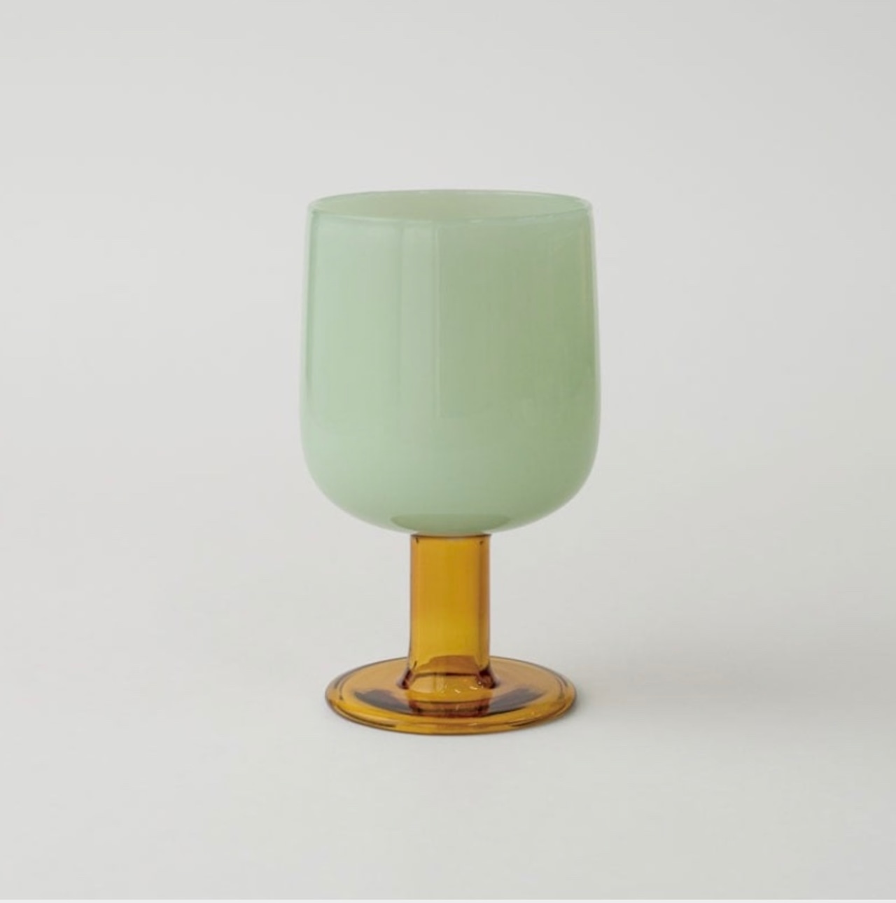 TWO TONE WINE GLASS グリーン×アンバー