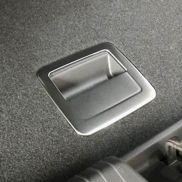 ティークロス / ラゲッジ ノブ パネル /