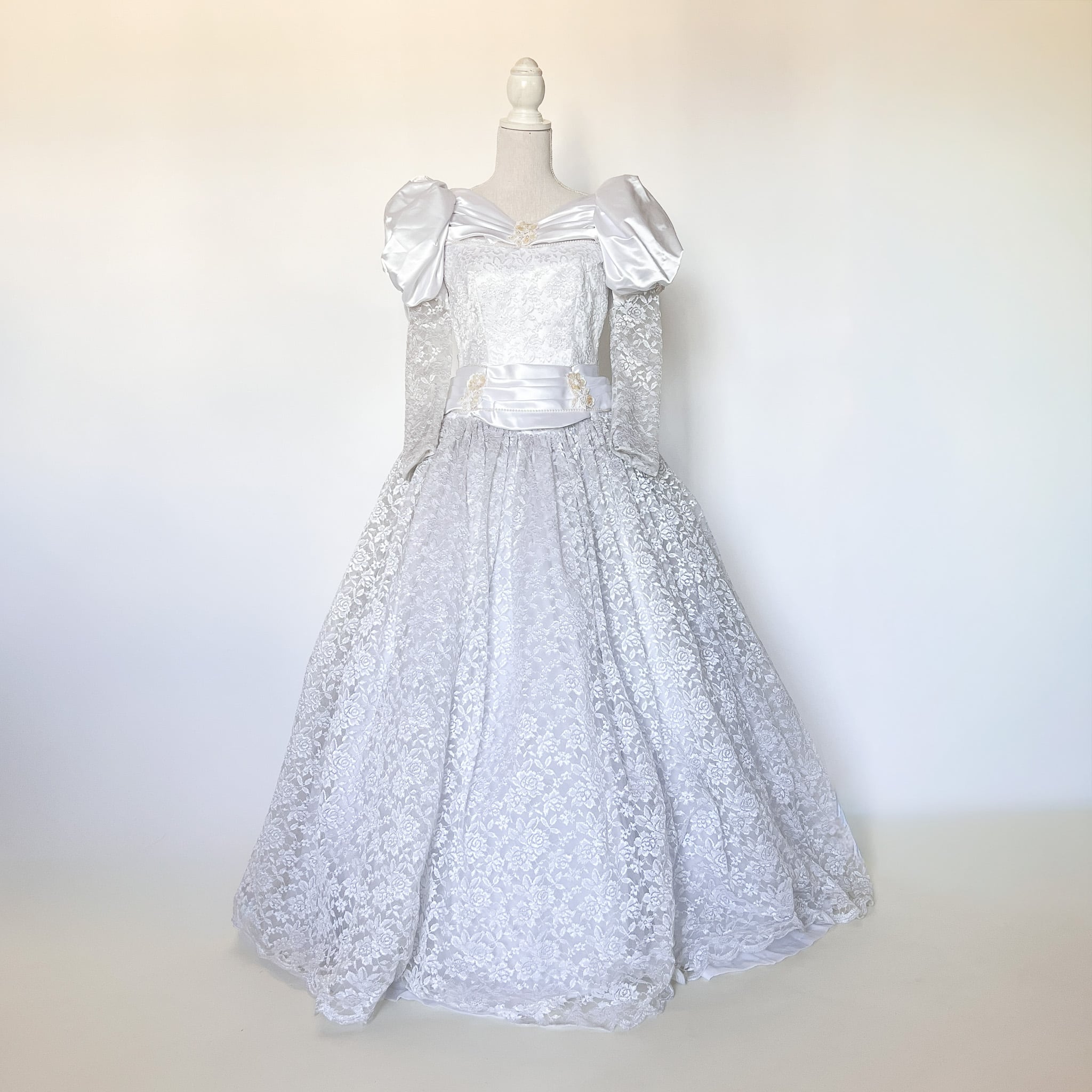 中古 ウェディングドレス プリンセス ホワイト フリーサイズ W-318