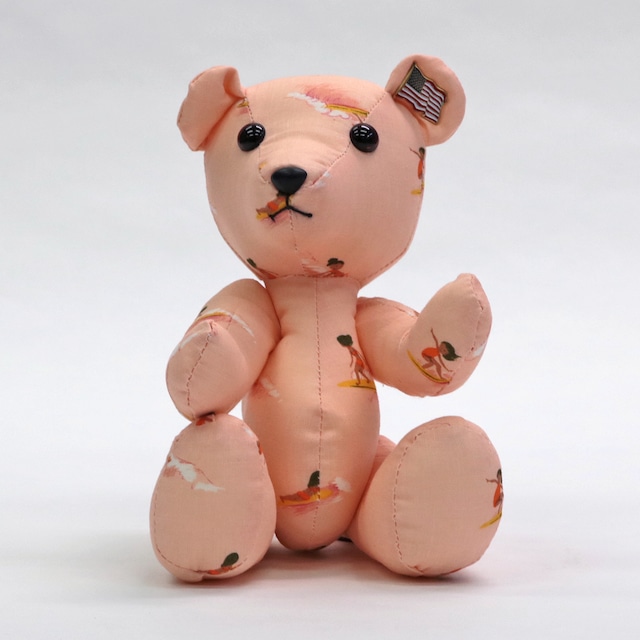 Surfer’s Bear (Longboarder / Peach)