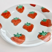 村田菜穂美 『いちご 20cmプレート』/ 2104130000690
