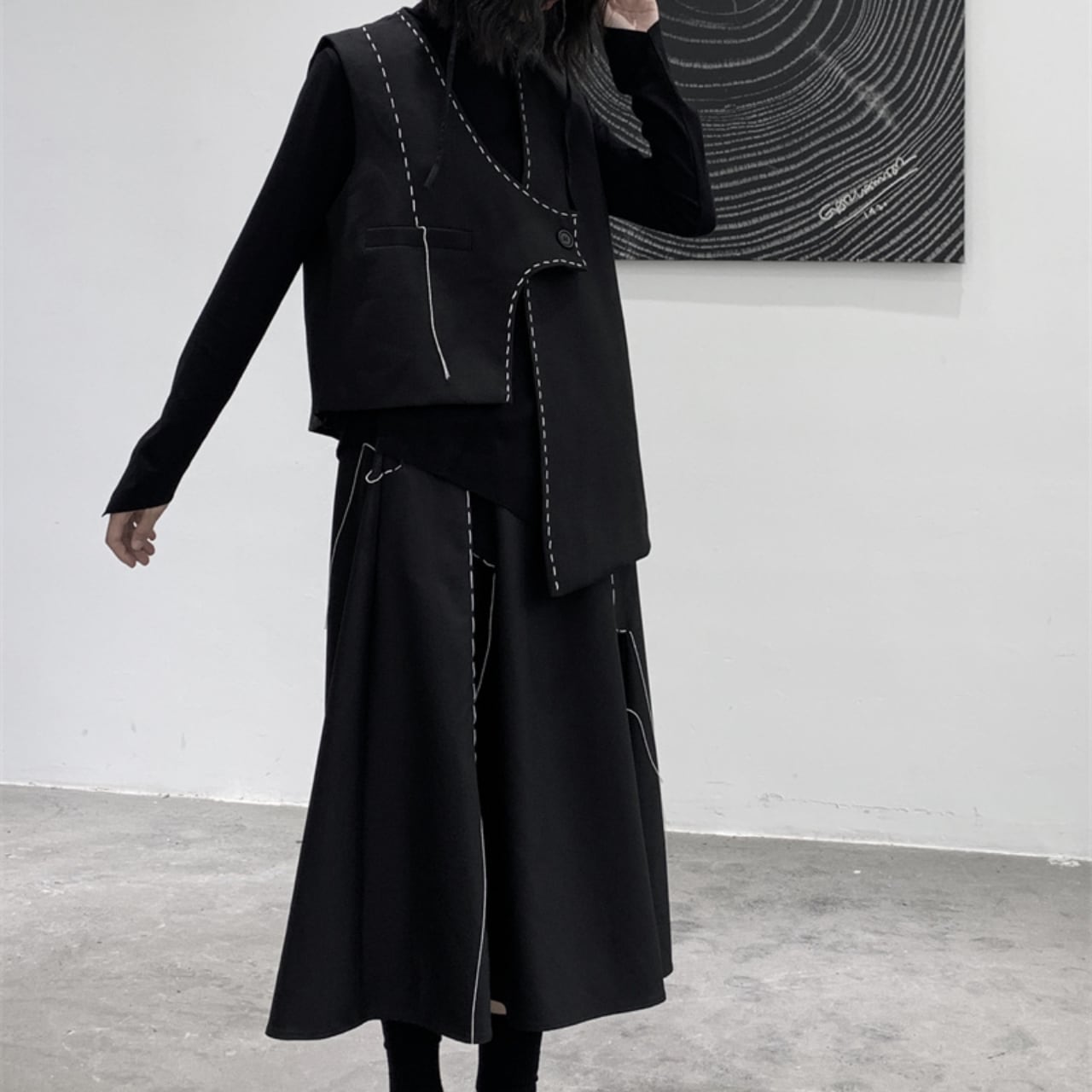 Asymmetrical Design V-Neck Vest L00252