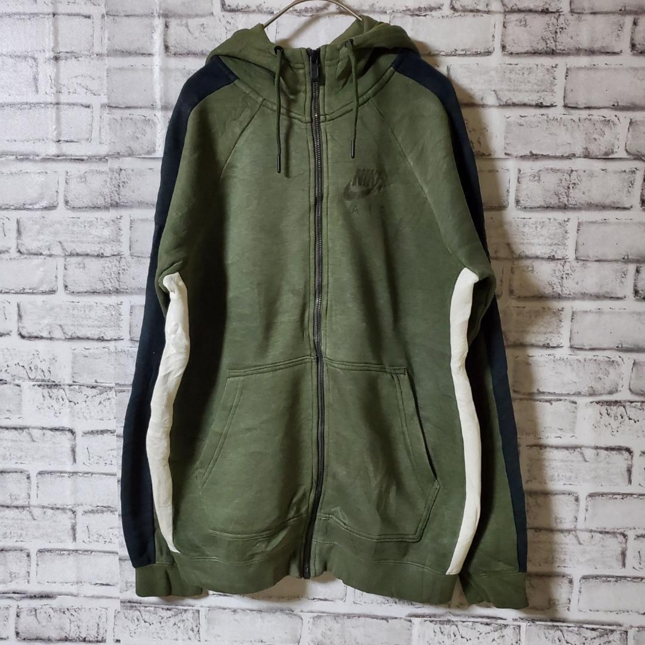 【ナイキ】ナイキエアー　パーカー　アウトドア　キャンプ